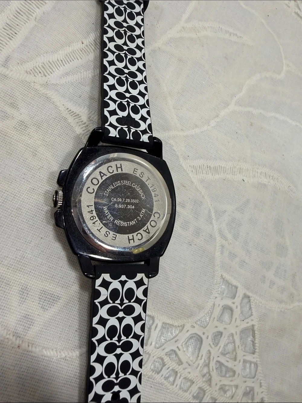 Coach Boyfriends White Dial Black Silicone Strap Watch